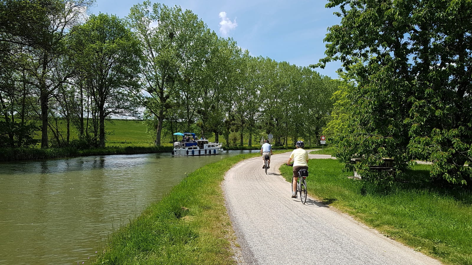 La Véloroute du canal de Bourgogne