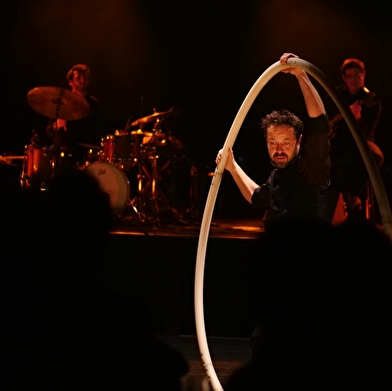 Week-end circassien ua Là Itou : spectacle & atelier jonglerie