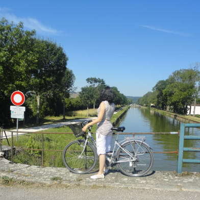 Location de vélos - Office de Tourisme de Pouilly-en-Auxois 