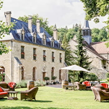 Hôtel-Restaurant Abbaye de la Bussière-sur-Ouche - LA BUSSIERE-SUR-OUCHE