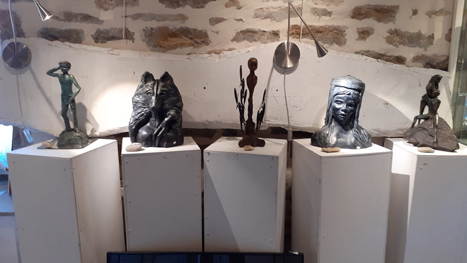 Exposition sculpture, musique, convivialité avec les oiseaux!