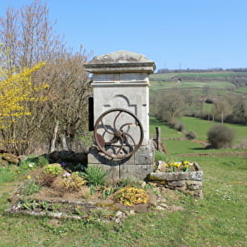 Fontaine à manivelle  - AUXANT
