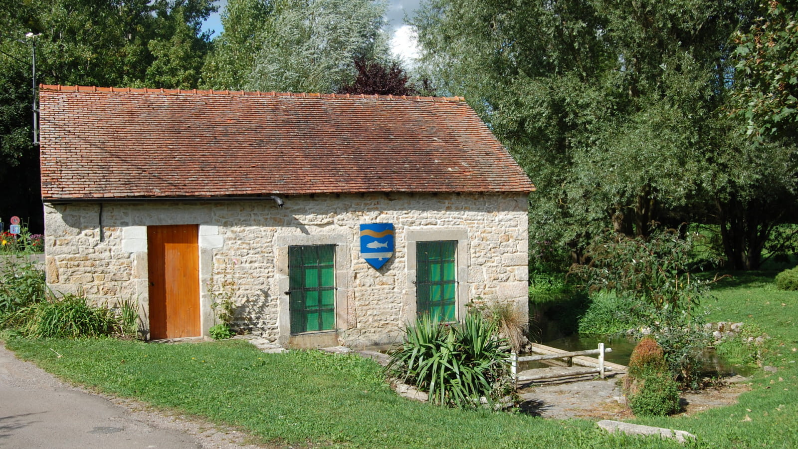 Lavoir couvert de Veuvey-sur-Ouche